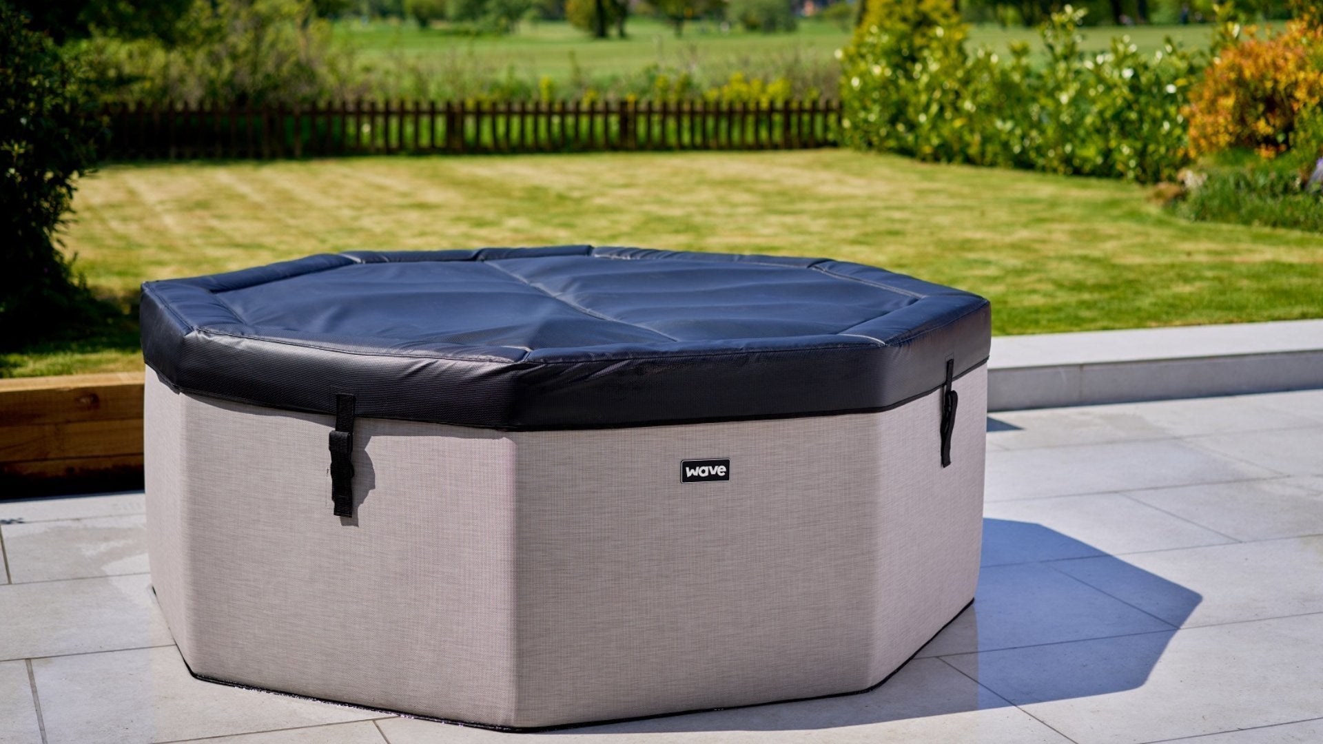 A Comprehensive Guide to Hot Tub’s Low-Maintenance Upkeep - Wave Spas UK