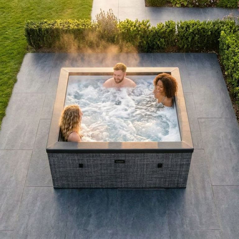 Garda | 4/6-Person Eco Foam Hot Tub | Built-In Integrated Heater | CE