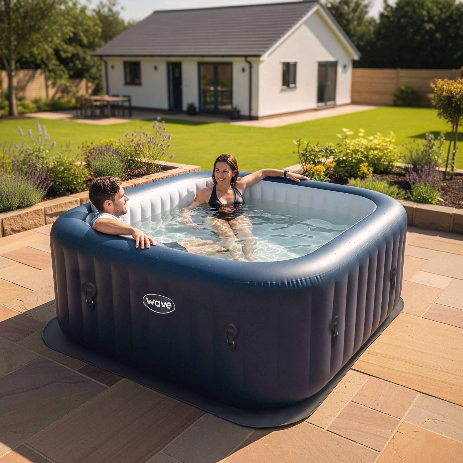 Pacific | 4/6-Person Inflatable Hot Tub | Integrated Heater