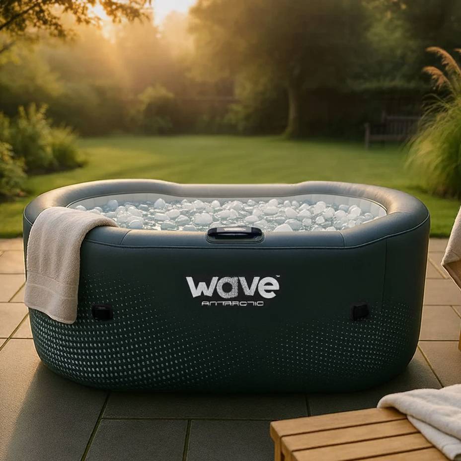 Antarctic | Drop Stitch Ice Bath | Black Ice Bath Wave Spas UK data-contona-source
data-contona-persona
