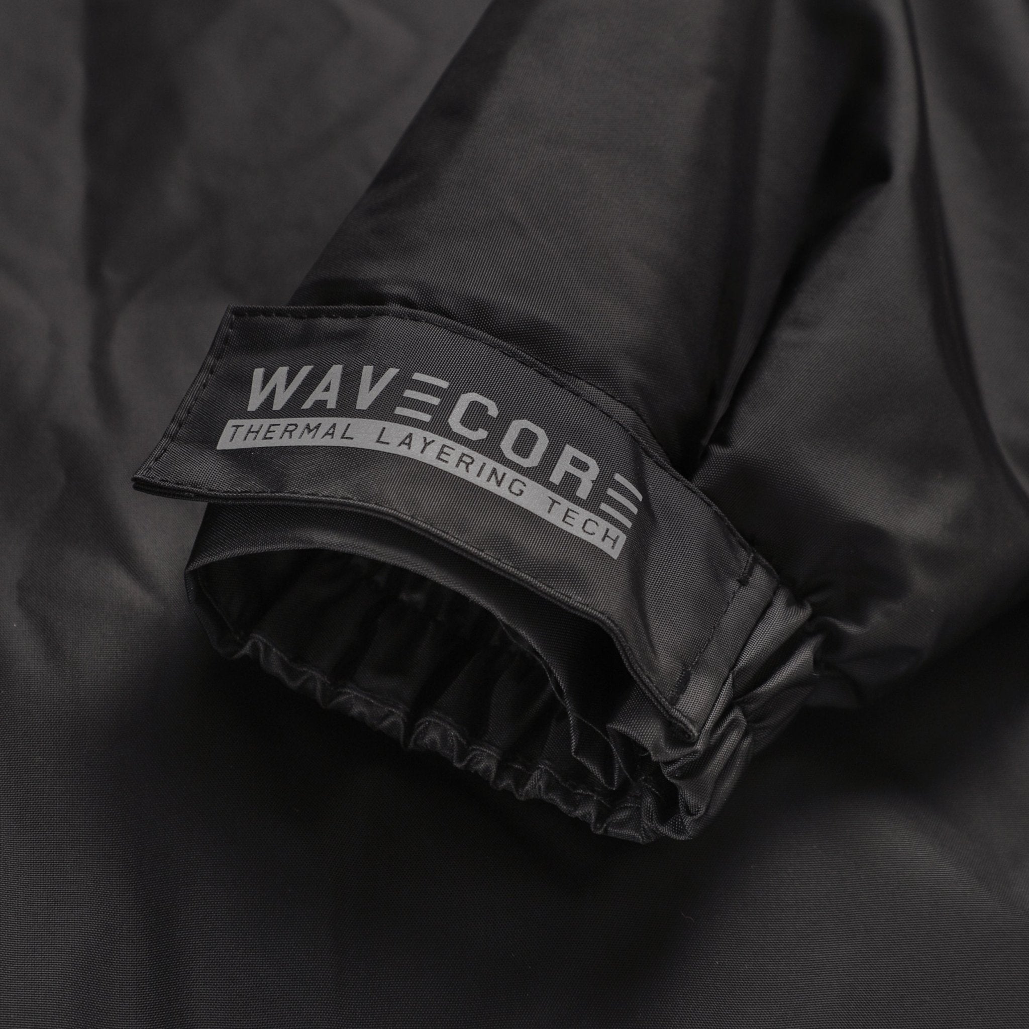 Fleece-Lined Hot Tub Changing Robe | Waterproof & Windproof | Unisex | Black & Pink Robes Wave Spas