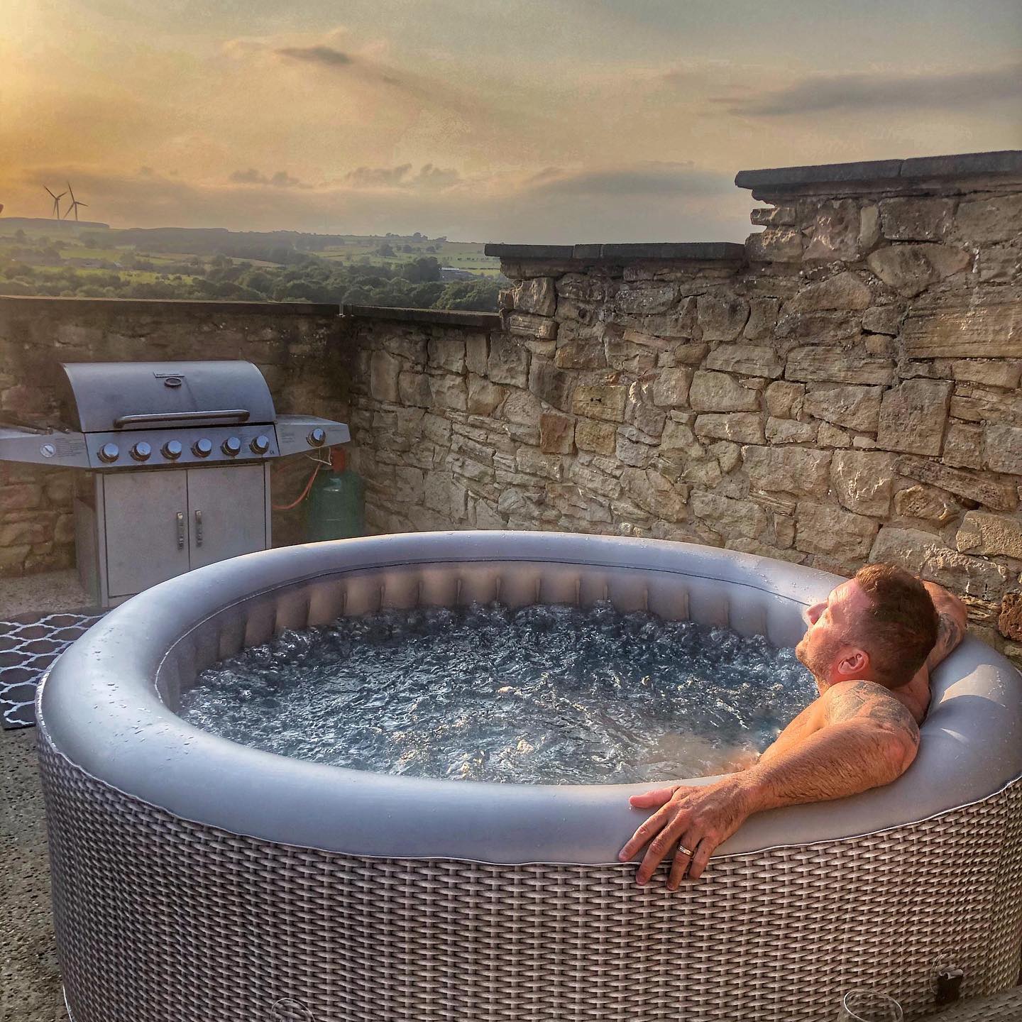 5 Physical Benefits of Hot Tubs (Goodbye, Sore Muscles!) - Wave Spas UK