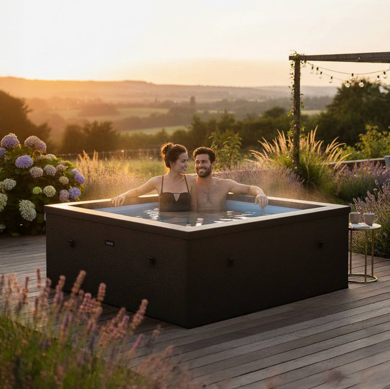 Garda | 4/6-Person Square Foam Hot Tub | Energy Efficient Portable Spa ...