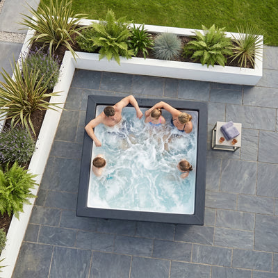 Garda | 4/6-Person Eco Foam Hot Tub | Built-In Integrated Heater | UKCA