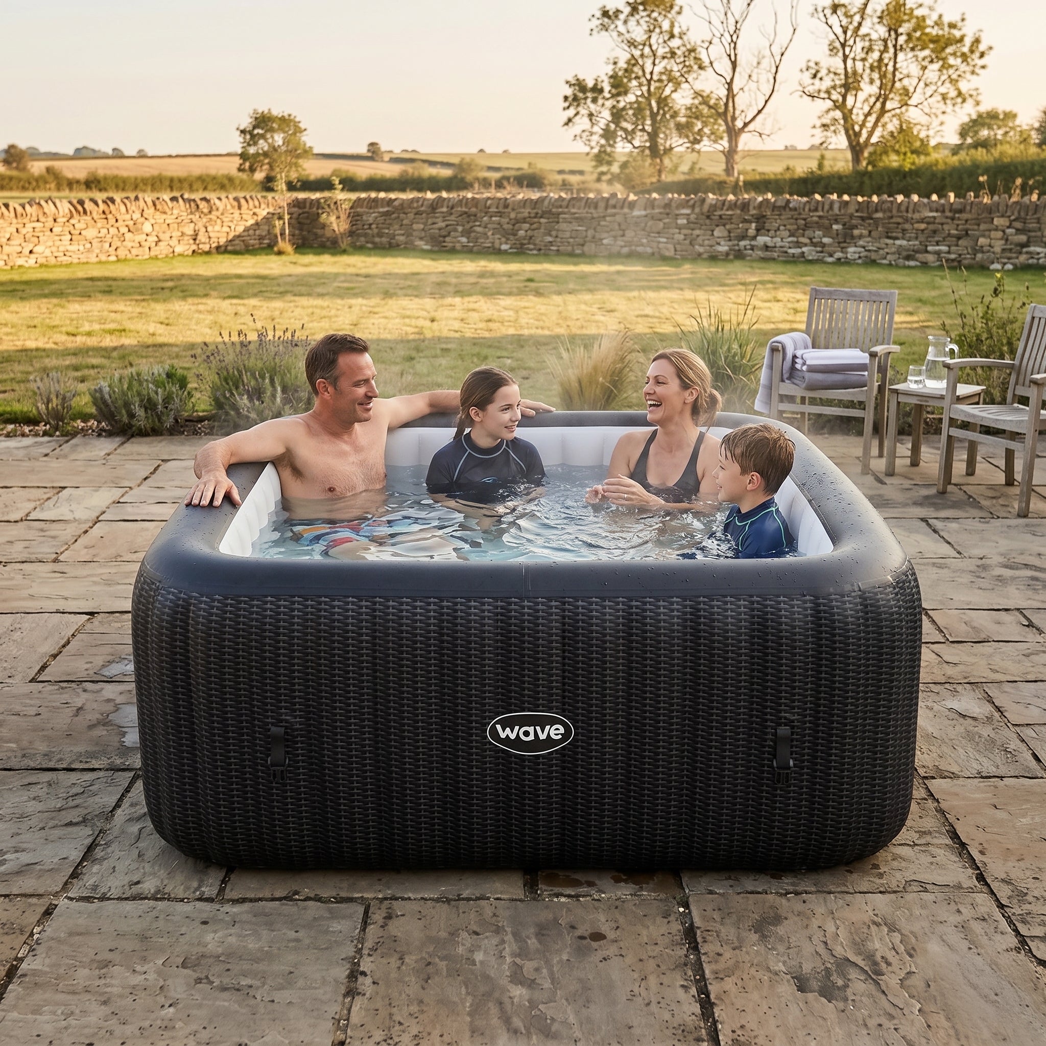 Pacific | 4/6-Person Square Inflatable Hot Tub | Portable Spa