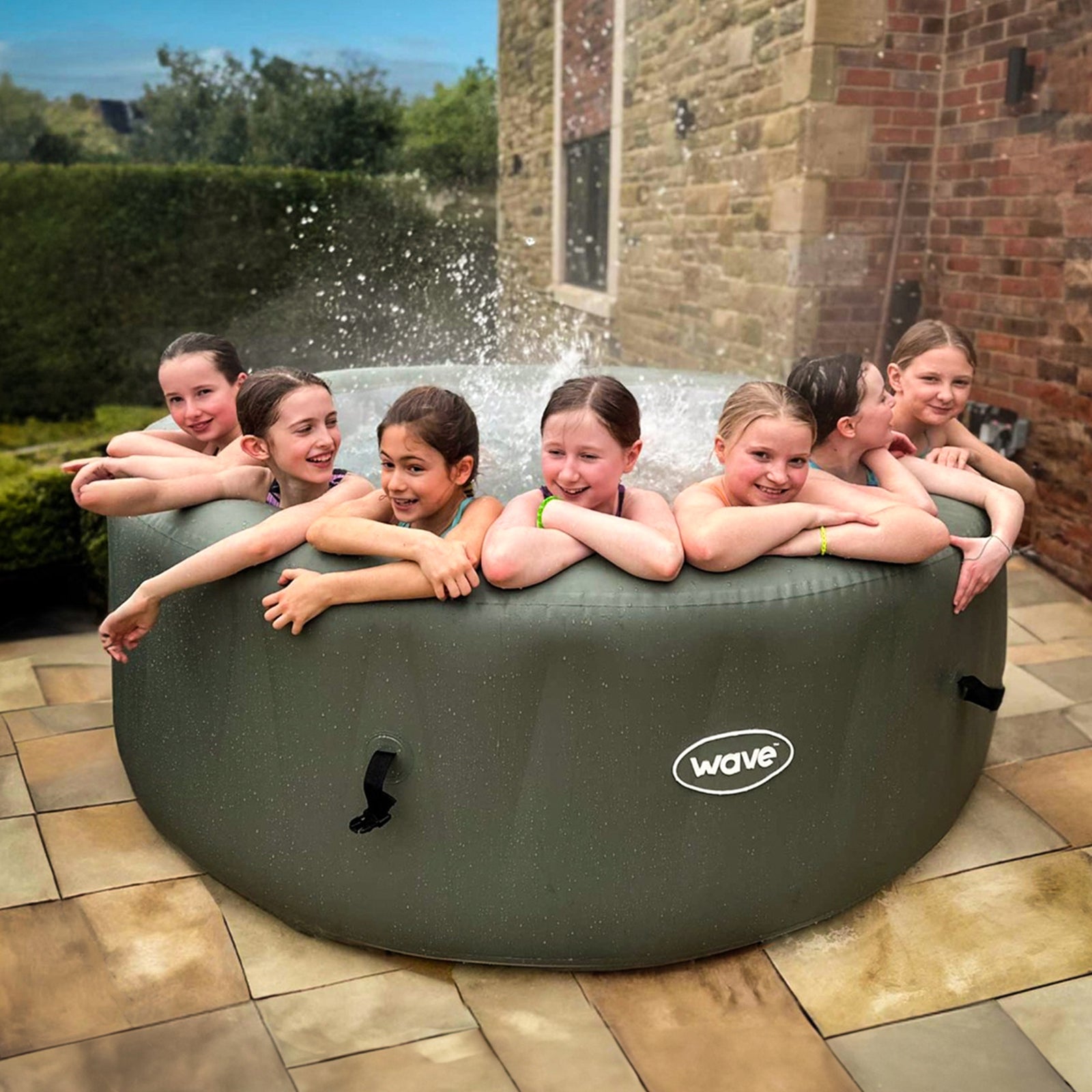 Atlantic | 4/6 - Person Inflatable Hot Tub | Integrated Heater | Sage - Wave Spas UK