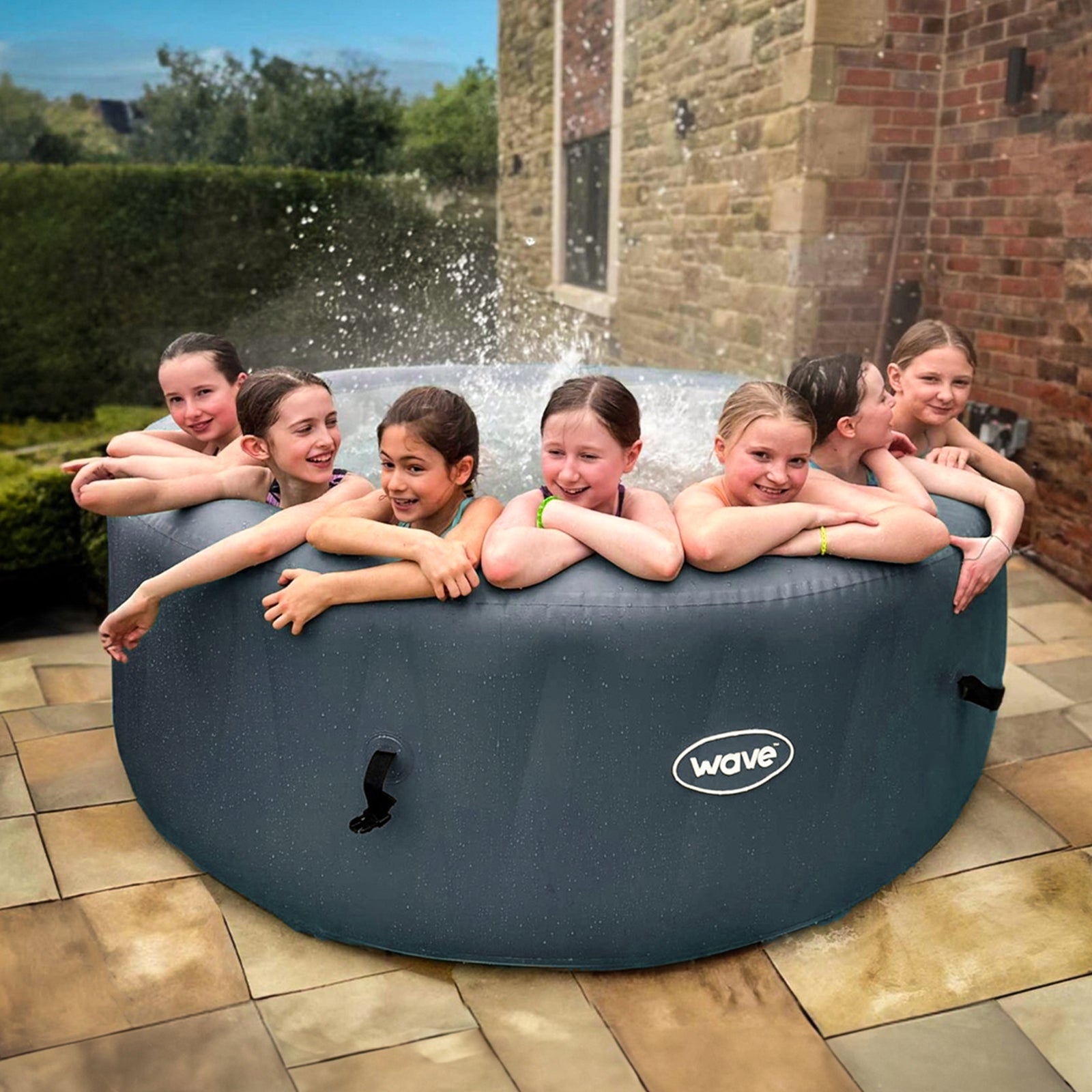 Atlantic | 6 - Person Inflatable Hot Tub | Integrated Heater | Navy - Wave Spas UK