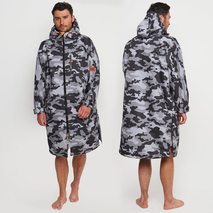 Fleece-Lined Hot Tub Changing Robe | Waterproof & Windproof | Unisex | Grey Camouflage Robes Wave Spas