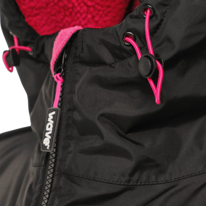 Fleece-Lined Hot Tub Changing Robe | Waterproof & Windproof | Unisex | Black & Pink Robes Wave Spas