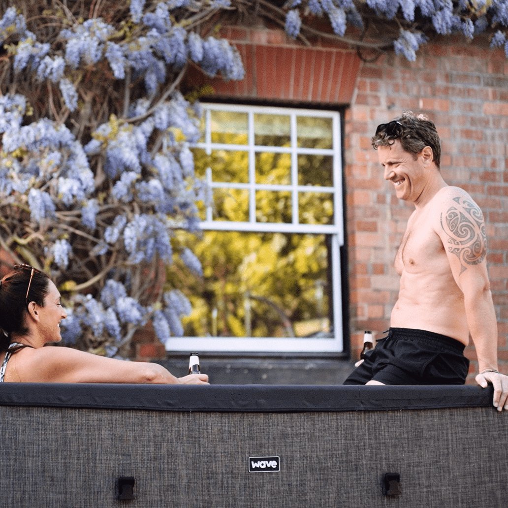 Garda v2 | 4/6-Person Eco Foam Hot Tub | Integrated Heater | Charcoal Black - Wave Spas Inflatable, foam Hot Tubs
